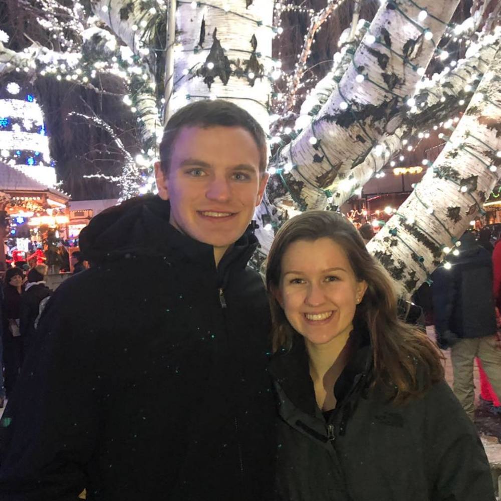 Meet your Posher, Ariana